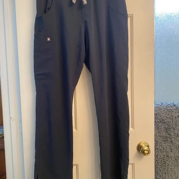 Figs Women's Blue scrub Pants L - Picture 7 of 8